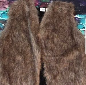 Faux fur sweater vest
